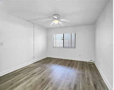4435 1st Street Ne - Photo Thumbnail 13