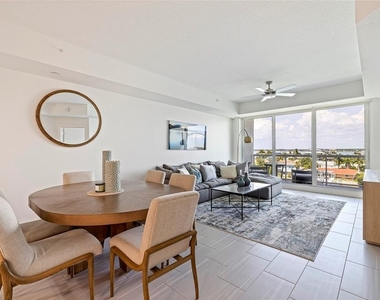 415 Island Way - Photo Thumbnail 11