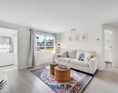 11919 102nd Street - Photo Thumbnail 9