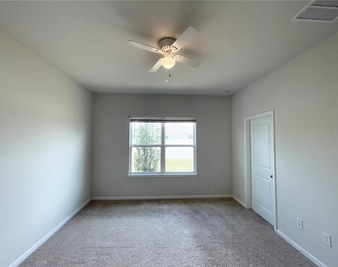 10668 Old Sycamore Loop - Photo Thumbnail 12