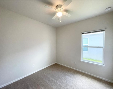 10668 Old Sycamore Loop - Photo Thumbnail 21