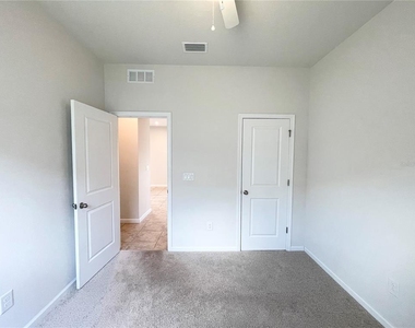 10668 Old Sycamore Loop - Photo Thumbnail 20