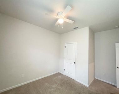 10668 Old Sycamore Loop - Photo Thumbnail 24
