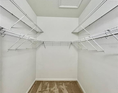 9606 Oak Glade Avenue - Photo Thumbnail 23
