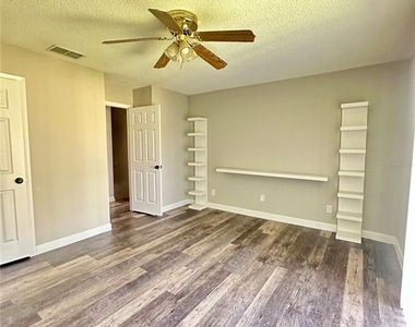 7512 Bolanos Court - Photo Thumbnail 13