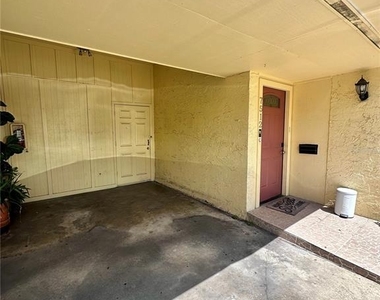 7512 Bolanos Court - Photo Thumbnail 2