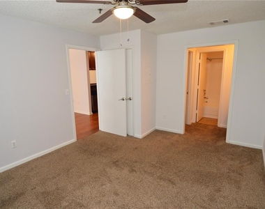 11901 4th Street N - Photo Thumbnail 32