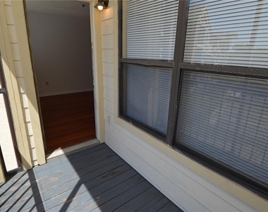 11901 4th Street N - Photo Thumbnail 38