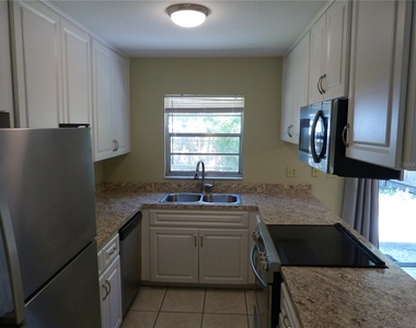 2528 Elderberry Drive - Photo Thumbnail 6