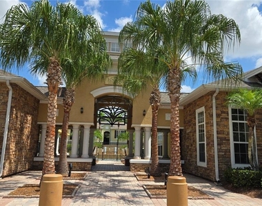 10211 Courtney Palms Boulevard - Photo Thumbnail 19