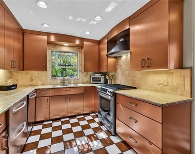 6113 10th Avenue S - Photo Thumbnail 10
