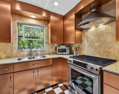 6113 10th Avenue S - Photo Thumbnail 11
