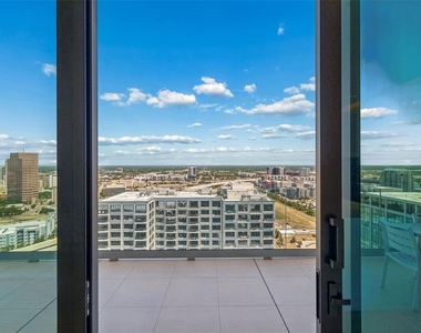 1000 Water Street - Photo Thumbnail 51