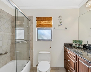 413 S Bayshore Boulevard - Photo Thumbnail 16