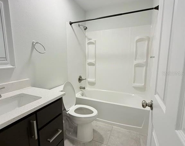 6823 Sw 129th Street - Photo Thumbnail 7
