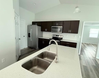 6823 Sw 129th Street - Photo Thumbnail 3