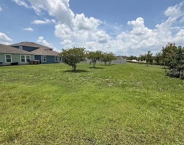 2002 Myrtle Pine Street - Photo Thumbnail 26