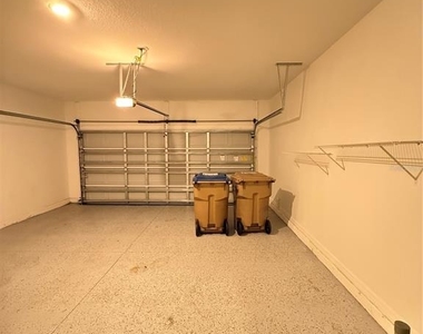 2002 Myrtle Pine Street - Photo Thumbnail 24