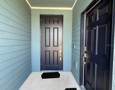 2002 Myrtle Pine Street - Photo Thumbnail 2