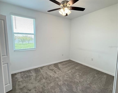 2002 Myrtle Pine Street - Photo Thumbnail 19