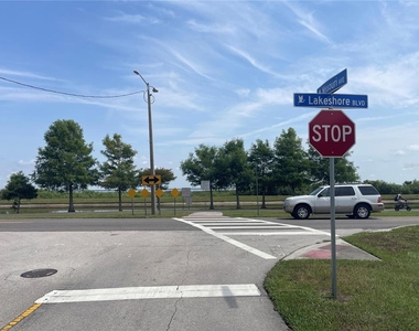 208 Missouri Avenue - Photo Thumbnail 16