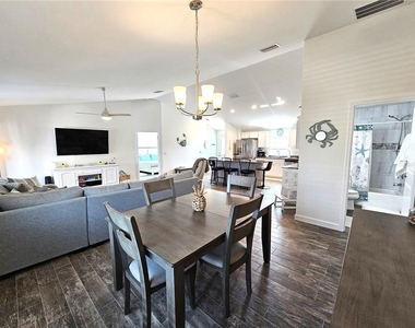 7436 Michael Street - Photo Thumbnail 17