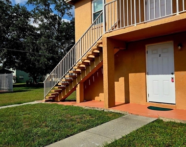 727 Michigan Court - Photo Thumbnail 1