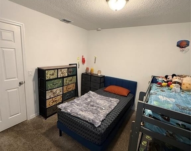 2130 Crape Jasmine Lane - Photo Thumbnail 16
