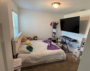 2130 Crape Jasmine Lane - Photo Thumbnail 15