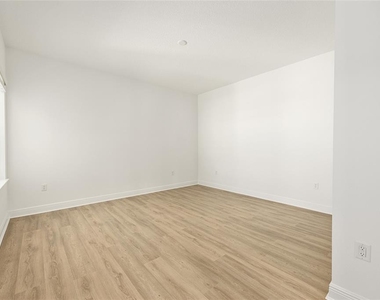 9918 Sw 106th Circle - Photo Thumbnail 12