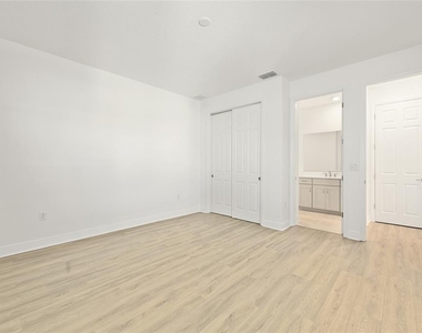 9918 Sw 106th Circle - Photo Thumbnail 13