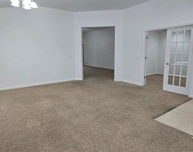 4170 Sw 47th Court - Photo Thumbnail 9