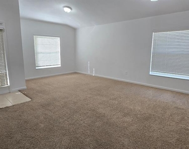 4170 Sw 47th Court - Photo Thumbnail 6