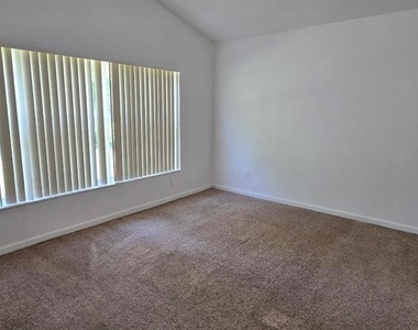 4170 Sw 47th Court - Photo Thumbnail 14