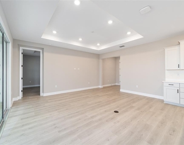 10268 Sw 105th Terrace - Photo Thumbnail 9