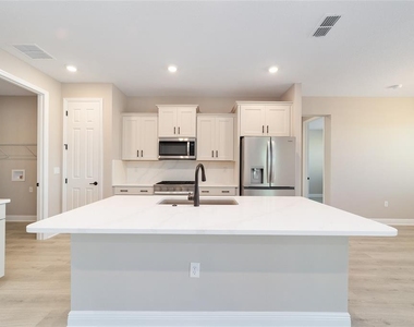 10268 Sw 105th Terrace - Photo Thumbnail 14