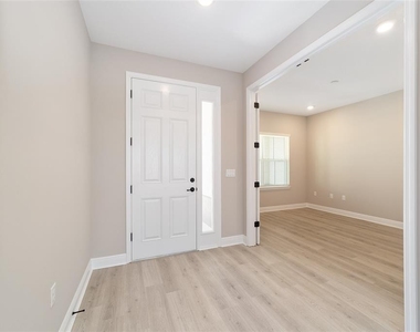 10268 Sw 105th Terrace - Photo Thumbnail 6