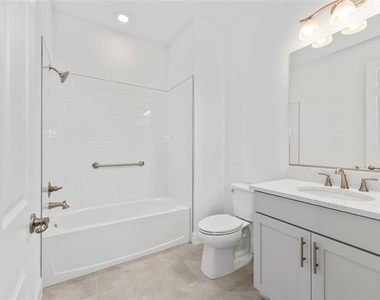 10119 Sw 106th Circle - Photo Thumbnail 8