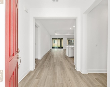 10119 Sw 106th Circle - Photo Thumbnail 4