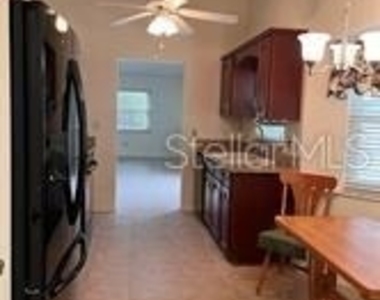 9020 Sw 91st Terrace - Photo Thumbnail 12