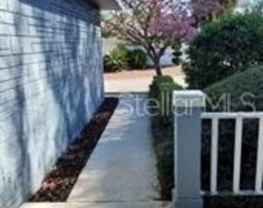 9020 Sw 91st Terrace - Photo Thumbnail 4