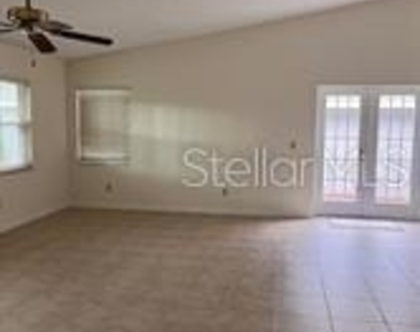 9020 Sw 91st Terrace - Photo Thumbnail 7