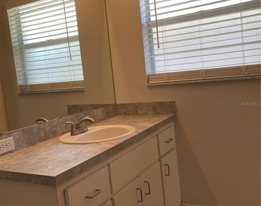 9505 Sw 93 Loop - Photo Thumbnail 12