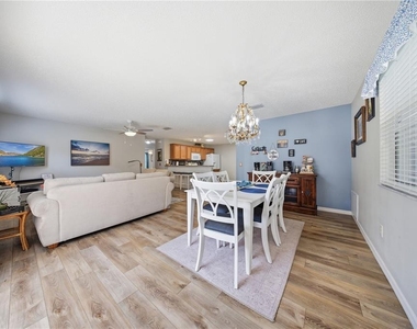 296 Emmalee Place - Photo Thumbnail 4