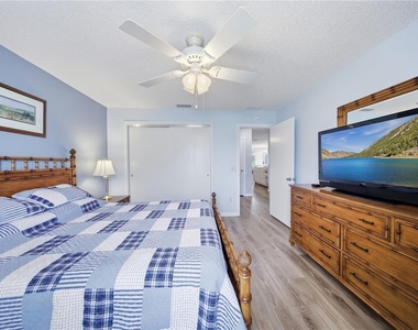 296 Emmalee Place - Photo Thumbnail 13