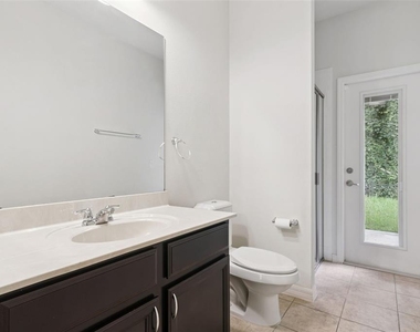 660 Fanning Drive - Photo Thumbnail 30