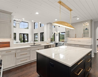 5243 Isleworth Country Club Drive - Photo Thumbnail 13