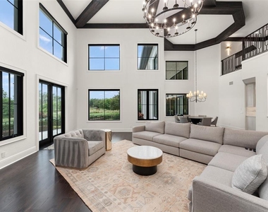 5243 Isleworth Country Club Drive - Photo Thumbnail 7
