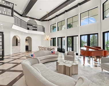 5243 Isleworth Country Club Drive - Photo Thumbnail 2