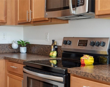 2148 Betsy Ross Lane - Photo Thumbnail 15